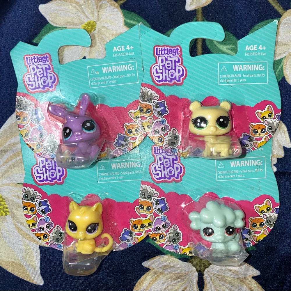 LITTLEST PET SHOP 4 PIECE BUNDLE